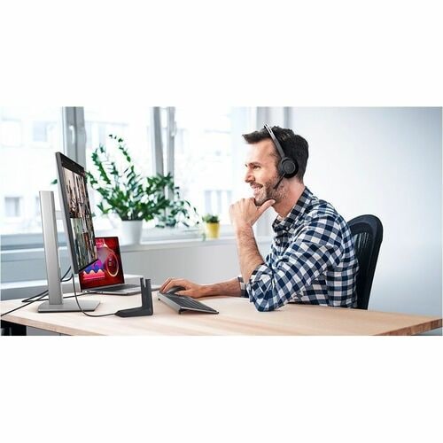 Portátil Dell Latitude 3000 3550 de 15,6" (396,24 mm) - Full HD - Intel Core i7 de 13.ª generación