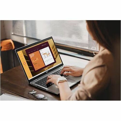 DELL LATITUDE 5550 CORE ULTRA 5-125U 16 GB (2 DIMM) 256 GB SS 1920X