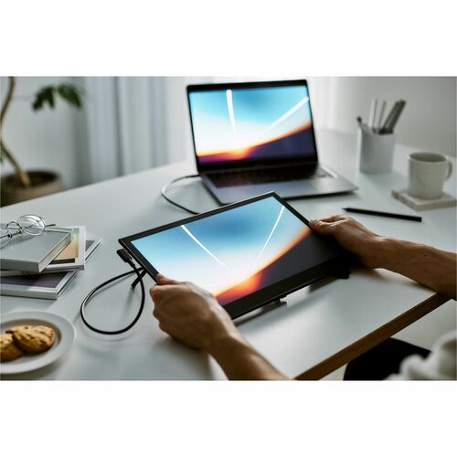 Wacom Movink Carrying Case (Sleeve) for 13" ACK55200Z