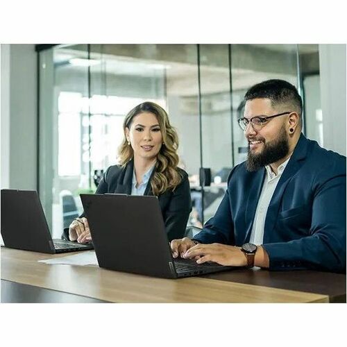Lenovo ThinkPad T14 AMD G5 R7 PRO 8840U 3.30G 32GB 512GB 14IN W11P64 (21MC004YUS)