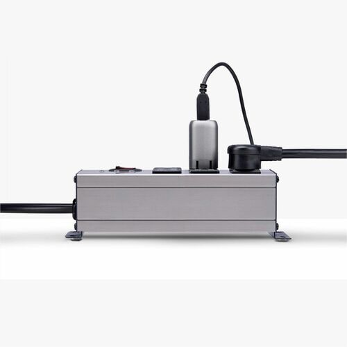 StarTech.com 6-Outlet Industrial Power Strip 125V/15A, EMI/RFI Isolati