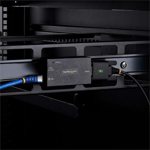 Adaptateur série vers Ethernet StarTech.com 1 port