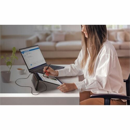 Moniteur tactile LED Lenovo ThinkVision M14t 14 pouces - 16:10 - 6 ms