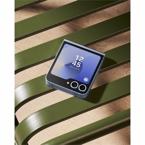 Samsung Galaxy Z Flip6 SM
