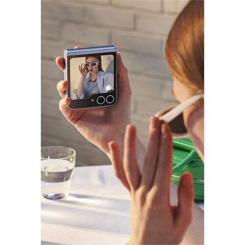 Samsung Galaxy Z Flip6 SM