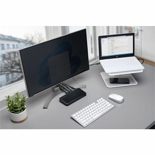 Kensington MagPro 31.5" (16:9) Monitor Privacy Scr