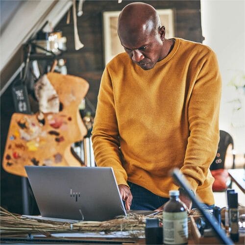 Achetez intelligemment ZBOOK STUDIO G11 U7-165H 16 pouces 32 Go 1 To W11P