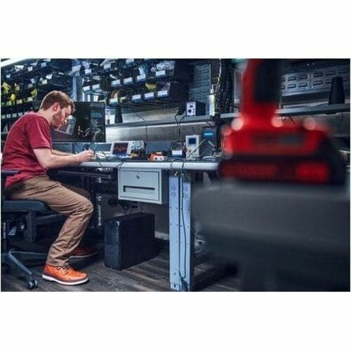 HP Z2 G9 Workstation - 1 Core i7 14th Gen i7-14700 - 16 GB