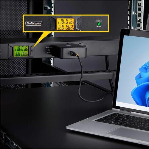 StarTech.com PDU 12 prises à montage en rack horizontal avec compteur, alimentation serveur 1U