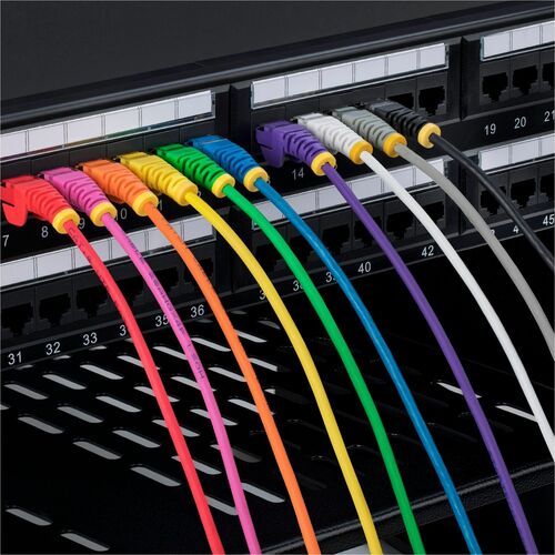 Cable Ethernet CAT6 delgado rojo de 2,13 m de StarTech.com