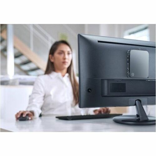 Kit Barebone RNUC14MNK150000U SSD 16 Go 128 Go MULTI5 NC/NR