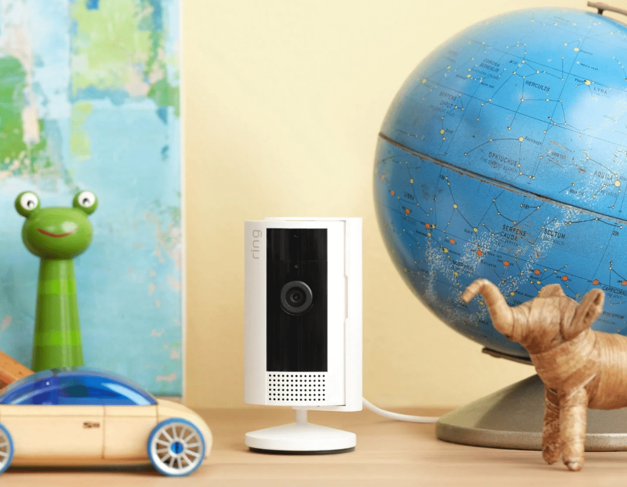 Ring Indoor Cam, 2nd Gen, White (B0B6GKV165)