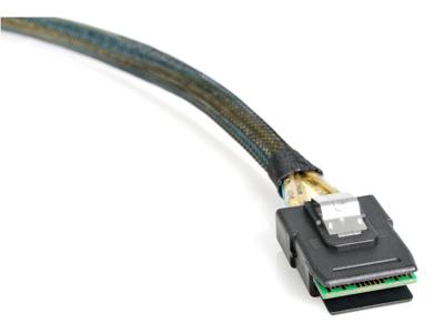 Cable interno Mini-SAS Startech.Com Sff-8087 a Sff-8087 con conector lateral