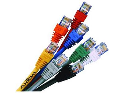 Câble de raccordement Axiom Cat5E 350 MHz 2 pi avec gaine moulée (blanc)