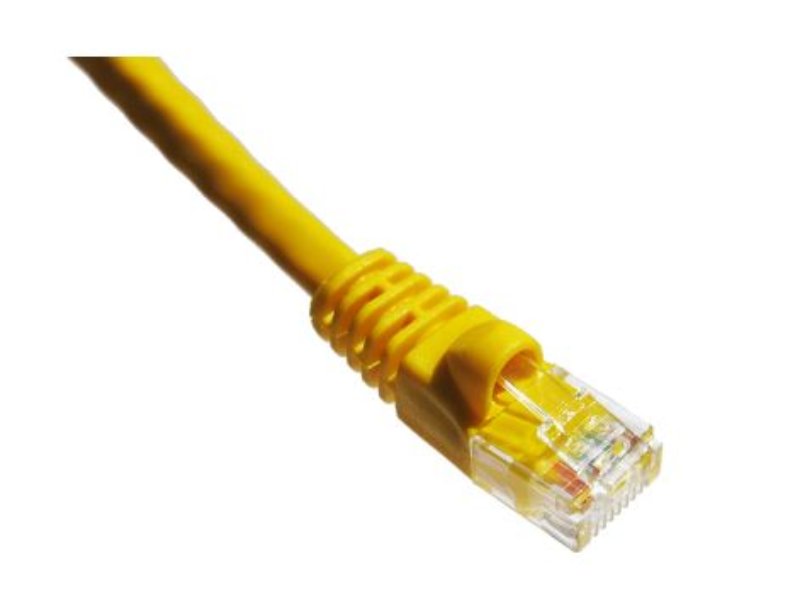 Cable de conexión Axiom Cat5E de 350 MHz, 9 m, con funda moldeada (amarillo)