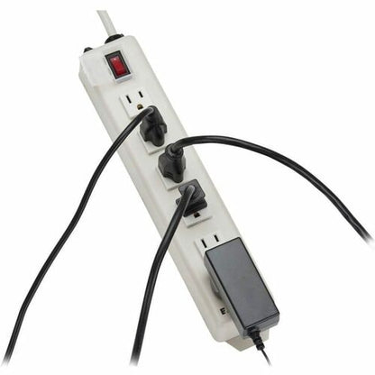 Regleta de enchufes Tripp Lite Power It! de 6 tomas con carcasa metálica - NEMA 5