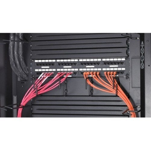 Câble de distribution de données UTP CMR APC Cat. 6 d'APC by Schneider Electric -