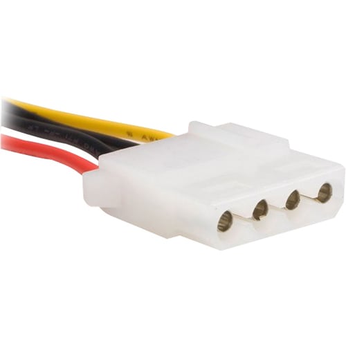 Adaptateur d'alimentation StarTech.com SATA vers LP4 avec 2 LP4 supplémentaires