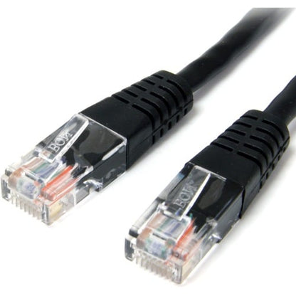 Cable de conexión UTP Cat5e moldeado negro de 2 pies de StarTech.com