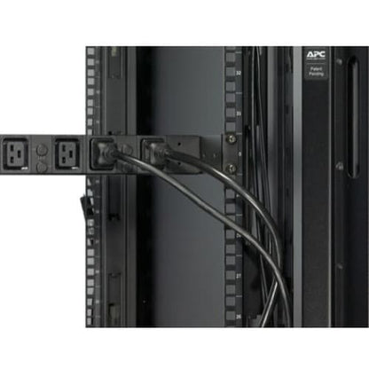 PDU APC by Schneider Electric Basic Rack 6 prises 22 kW - Basic - 6 x
