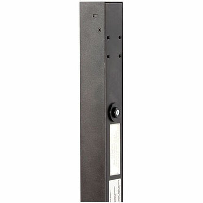 Unité de distribution d'alimentation (PDU) APC Basic Rack 1,8 kVA de Schneider Electric - 14 x NEMA 5-15R