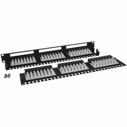 Panel de conexión Tripp Lite Cat6 Cat5 de 48 puertos de alta densidad 110 para montaje en rack 1URM TAA -