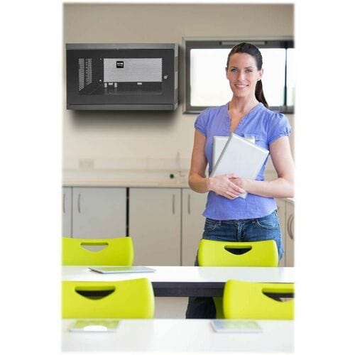 GABINETE DE RACK DE MONTAJE EN PARED SMARTRACK 9U CON PUERTAS
