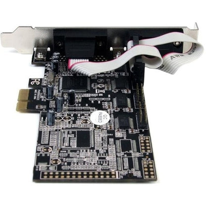 Tarjeta adaptadora serie PCIe de 4 puertos StarTech.com con 16550 - Agregar 4 RS