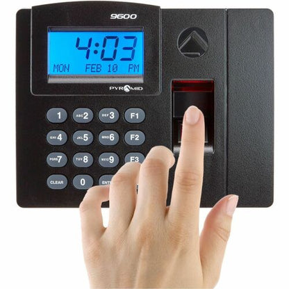 Reloj biométrico TimeTrax Elite de Pyramid Time Systems: biométrico, código de llave.