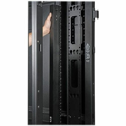 Gabinete SmartRack Premium ancho de 48U de Tripp Lite by Eaton (incluye puerta)