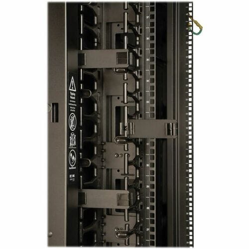 Armoire rack Tripp Lite par Eaton SmartRack SR45UBWDVRT - Hauteur rack 45U