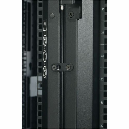 APC by Schneider Electric NetShelter SX 48U 600 mm de ancho x 1070 mm de profundidad E