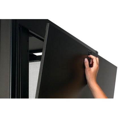 APC by Schneider Electric NetShelter SX, armoire rack pour serveur, 42U, B