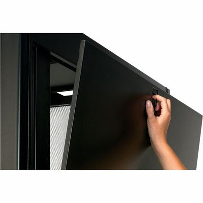 Armario rack APC by Schneider Electric: para redes y sistemas de flujo de aire