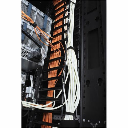 Gestionnaire de câbles vertical APC by Schneider Electric pour NetShelter SX 750