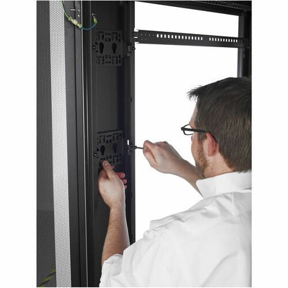 APC by Schneider Electric NetShelter SV 42U 800 mm de large x 1 200 mm de profondeur E