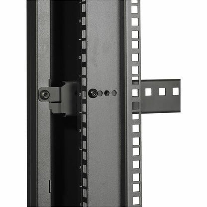 APC by Schneider Electric NetShelter SV 42U 600 mm de ancho x 1200 mm de profundidad E