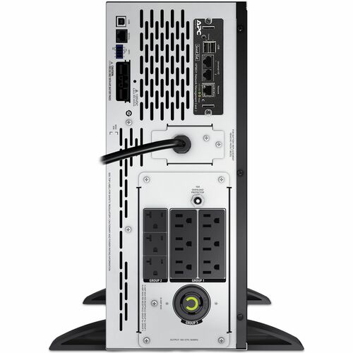 Onduleur APC by Schneider Electric Smart-UPS 3 000 VA montable en tour/rack -