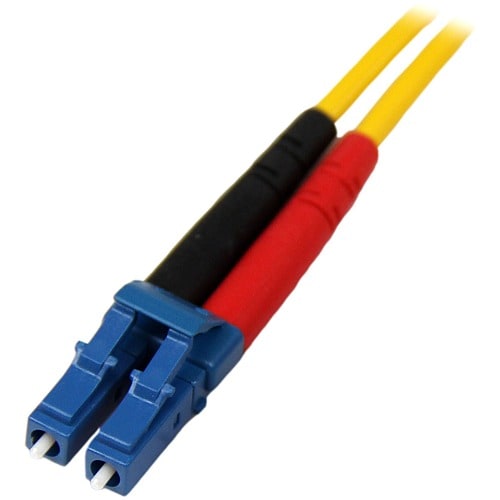 Câble à fibre optique StarTech.com de 10 m