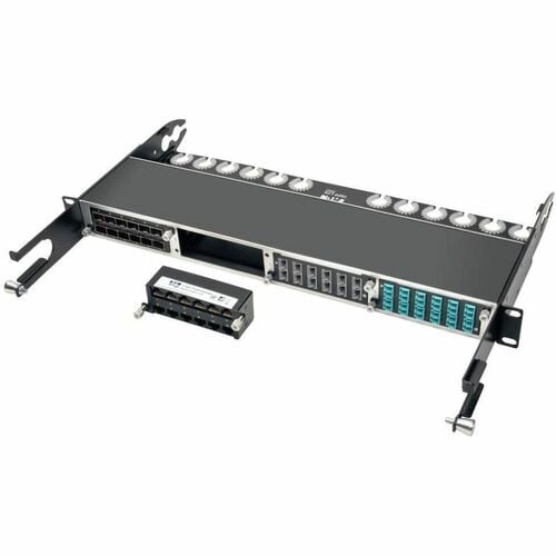 Paso Cat6a de alta densidad de Tripp Lite