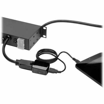 Multiprise chargeur secteur Tripp Lite by Eaton 16 prises 1U, montage en rack, 12