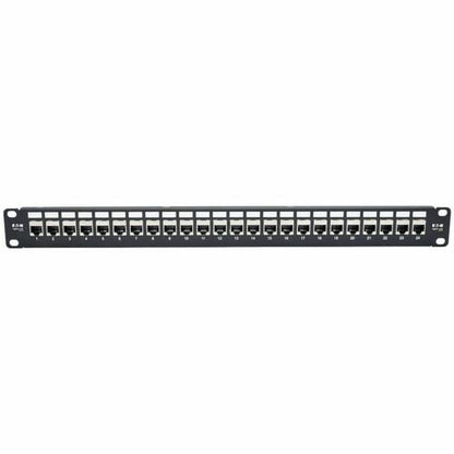 Panel de conexión Cat6a de 24 puertos, blindado, con alimentación pasante, para montaje en rack RJ45 1U - 24