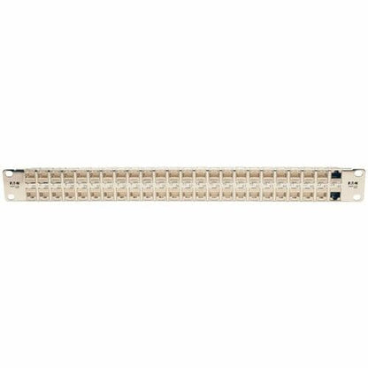 Panel de conexión Cat6a de 48 puertos para montaje en rack, blindado, RJ45, 1U - 48 puertos - Tripp Lite