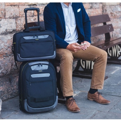 Targus City Gear TCG460 Carrying Case (Messenger)
