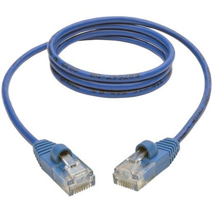 Cable de conexión UTP delgado moldeado sin enganches Cat5e de 350 MHz de Tripp Lite by Eaton (RJ45 M/M)