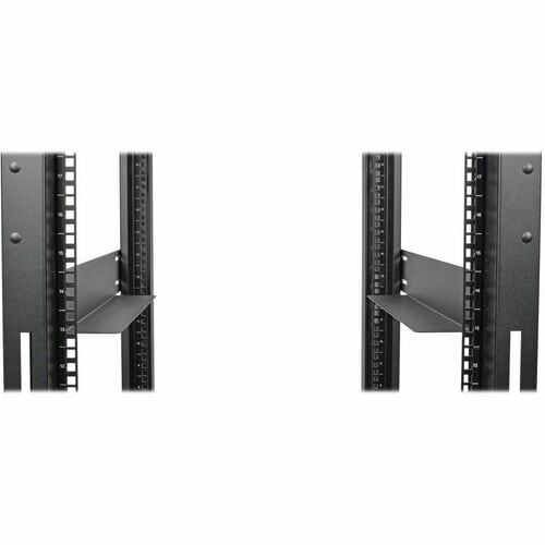KIT D'INSTALLATION D'ARMOIRE SVR À 4 MONTANTS POUR ONDULEURS MONTÉS EN RACK
