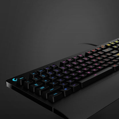 Teclado para juegos Logitech G213 Prodigy: teclado con cable, retroiluminación RGB y teclas mecánicas