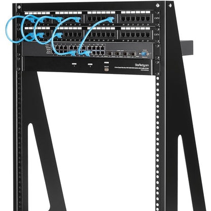 StarTech.com Rack serveur de bureau robuste 16U à 2 montants, petite structure ouverte