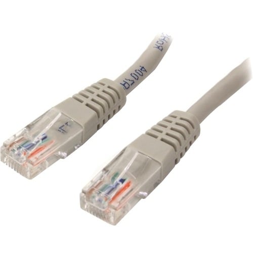 Cable de conexión UTP Cat5e moldeado gris de 30,5 m (100 pies) de StarTech.com