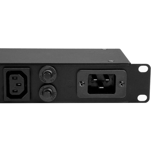 StarTech.com PDU 1U 19" 8 ports pour montage en rack, prise IEC C13